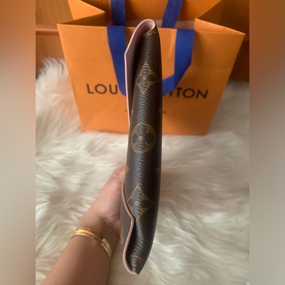 Louis Vuitton Large Kirigami Pochette 💕✨ Authentic - Picture 2 of 16